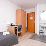 Dom Polonii 2*