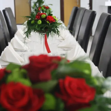 Dom Polonii Hotel 2*