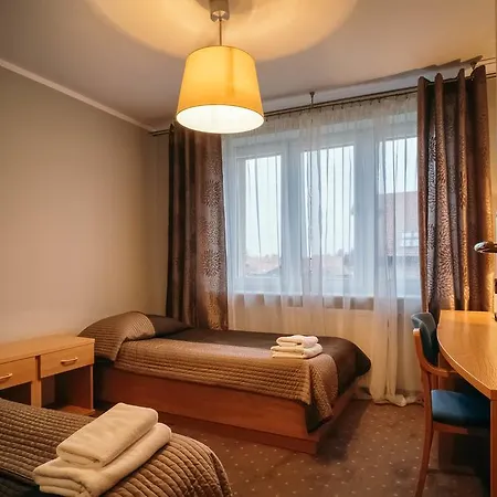 Dom Polonii Hotel 2*