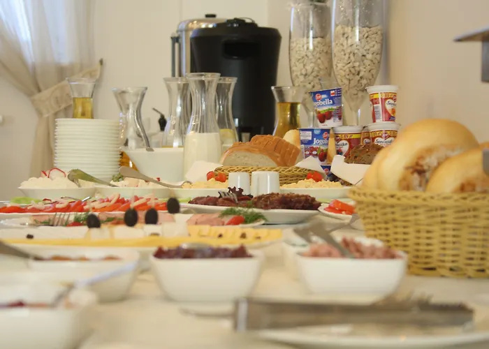 Dom Polonii Hotel 2*